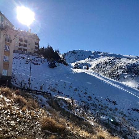 Apartamento De Lujo En เซียร์ราเนบาดา ภายนอก รูปภาพ